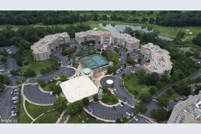 19365 Cypress Ridge Terrace #1102, Leesburg, VA 20176 - Photo 2