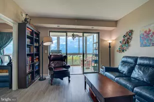 19365 Cypress Ridge Terrace, Leesburg, VA 20176 - Photo 20