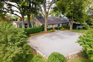 35771 Snake Hill Rd, Middleburg, VA 20117 - Photo 2