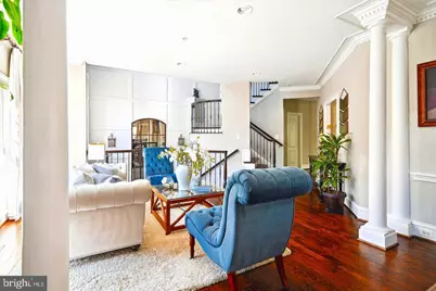 20366 Fallsway Ter, Sterling, VA 20165 - Photo 8