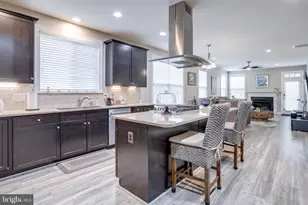 25184 Crested Wheat Dr, Aldie, VA 20105 - Photo 20