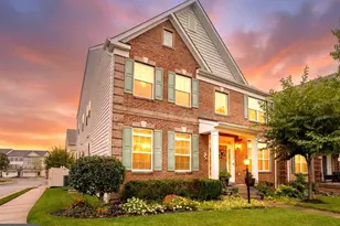 25184 Crested Wheat Dr, Aldie, VA 20105 - Photo 1