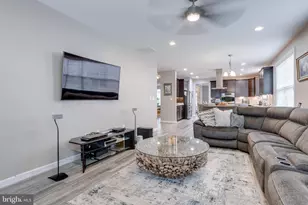 25184 Crested Wheat Dr, Aldie, VA 20105 - Photo 30