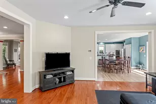 23251 Christopher Thomas Ln, Brambleton, VA 20148 - Photo 12