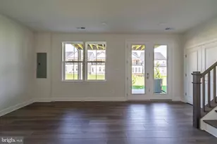 42972 Truman Ter, Ashburn, VA 20148 - Photo 2