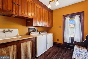 45 E Broad Way E, Lovettsville, VA 20180 - Photo 24