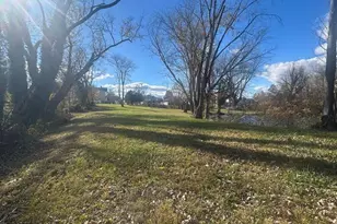 45 E Broad Way E, Lovettsville, VA 20180 - Photo 56