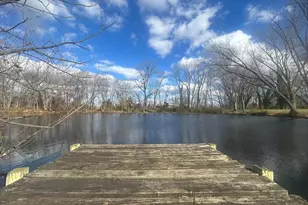 45 E Broad Way E, Lovettsville, VA 20180 - Photo 4