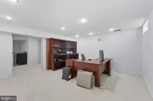 20765 Bank Way, Sterling, VA 20165 - Photo 50