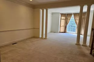 25860 Commons Square, Chantilly, VA 20152 - Photo 4