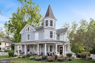 250 W Main St, Purcellville, VA 20132 - Photo 1