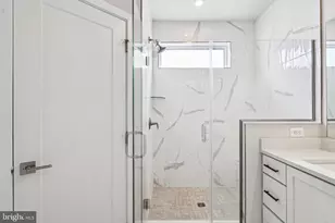 22381 Roanoke Rise Terrace, Ashburn, VA 20148 - Photo 32