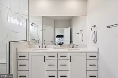 22381 Roanoke Rise Terrace, Ashburn, VA 20148 - Photo 34