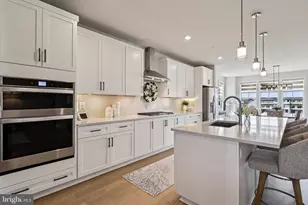 22381 Roanoke Rise Terrace, Ashburn, VA 20148 - Photo 12