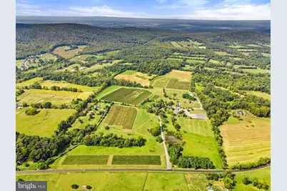 14001 Harpers Ferry Road, Hillsboro, VA 20132 - Photo 2