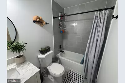 1314 E Holly Avenue, Sterling, VA 20164 - Photo 18