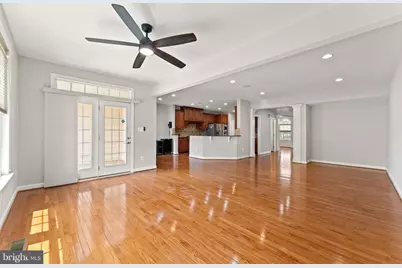 42524 Rowderbury Square, Chantilly, VA 20152 - Photo 6