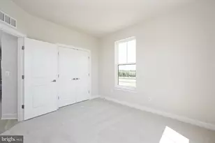 20183 Northpark Dr, Ashburn, VA 20147 - Photo 38