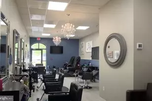 19385 Cypress Ridge Terrace, Leesburg, VA 20176 - Photo 40