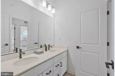 45928 Swallow Terrace, Sterling, VA 20165 - Photo 32