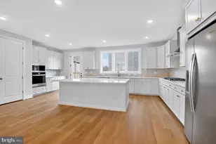 42241 Shining Star Sq, Brambleton, VA 20148 - Photo 2