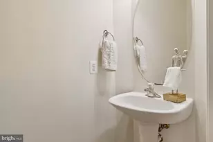 14388 Waterford Woods Ct, Leesburg, VA 20176 - Photo 24