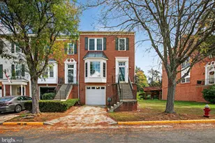 25402 Herring Creek Dr, Chantilly, VA 20152 - Photo 4