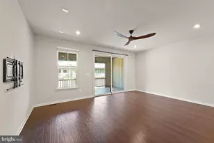 43400 Apple Orch Sq, Ashburn, VA 20148 - Photo 4