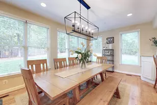 126 Lake Dr, Sterling, VA 20164 - Photo 20