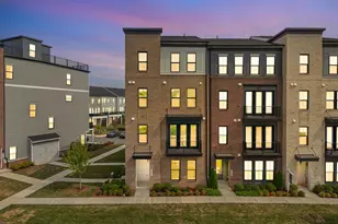 43382 Farringdon Sq, Broadlands, VA 20148 - Photo 1