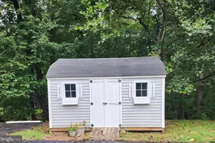 22247 Watson Rd, Leesburg, VA 20175 - Photo 40