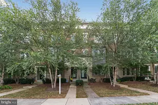 22796 Breezy Hollow Dr, Brambleton, VA 20148 - Photo 1