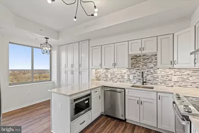 19355 Cypress Ridge Terrace #612, Leesburg, VA 20176 - Photo 16