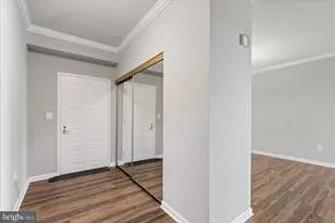 19355 Cypress Ridge Terrace, Leesburg, VA 20176 - Photo 6