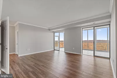 19355 Cypress Ridge Terrace #612, Leesburg, VA 20176 - Photo 8