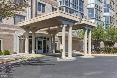 19355 Cypress Ridge Terrace #612, Leesburg, VA 20176 - Photo 1