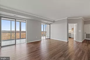 19355 Cypress Ridge Terrace, Leesburg, VA 20176 - Photo 12