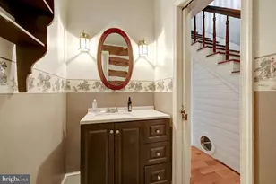 39 New Cut Rd, Round Hill, VA 20141 - Photo 10