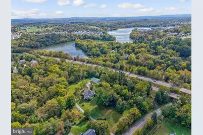 39 New Cut Road, Round Hill, VA 20141 - Photo 2