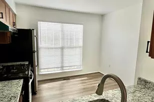 422 Nikki Terrace SE, Leesburg, VA 20175 - Photo 8