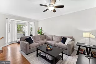 20510 Willoughby Square, Sterling, VA 20165 - Photo 6