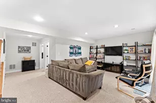 20510 Willoughby Square, Sterling, VA 20165 - Photo 30