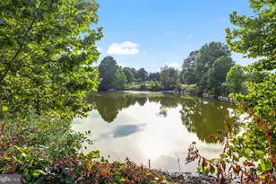 19385 Cypress Ridge Terrace, Leesburg, VA 20176 - Photo 28