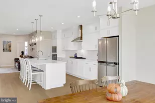 22088 Midmoore Dr, Ashburn, VA 20148 - Photo 8