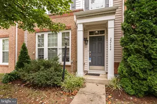 22644 Amberjack Square, Brambleton, VA 20148 - Photo 2