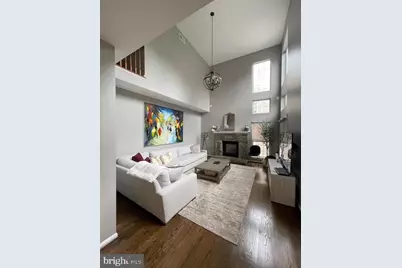 46620 Stonehelm Court, Sterling, VA 20165 - Photo 4