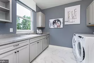 18473 Sugar Snap Cir, Leesburg, VA 20176 - Photo 6