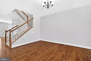 102 Great Laurel Square SE, Leesburg, VA 20175 - Photo 20