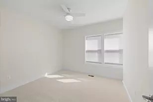 44840 Tiverton Sq, Ashburn, VA 20147 - Photo 42