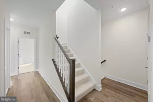 44840 Tiverton Sq, Ashburn, VA 20147 - Photo 28